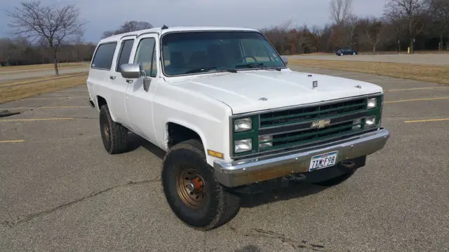 1985 Chevrolet Suburban SIlverado