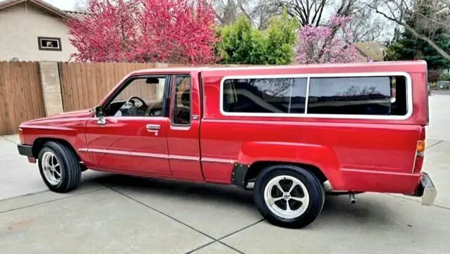 1985 Toyota 4Runner XTRACAB  SR5