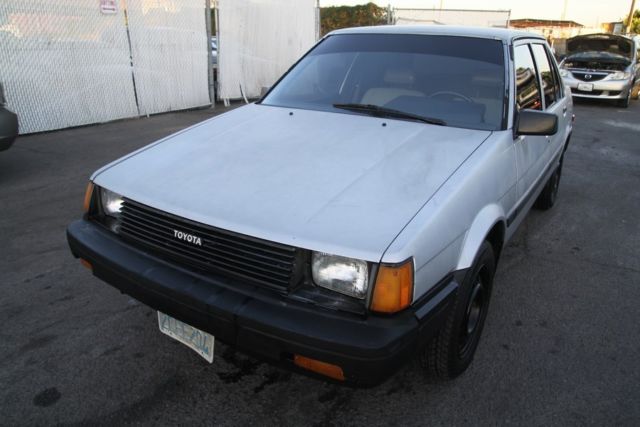 1985 Toyota Corolla Deluxe