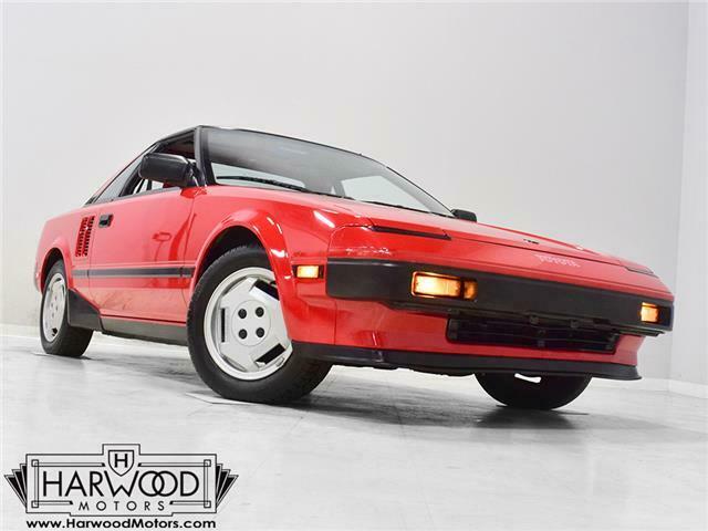 1985 Toyota MR2 --