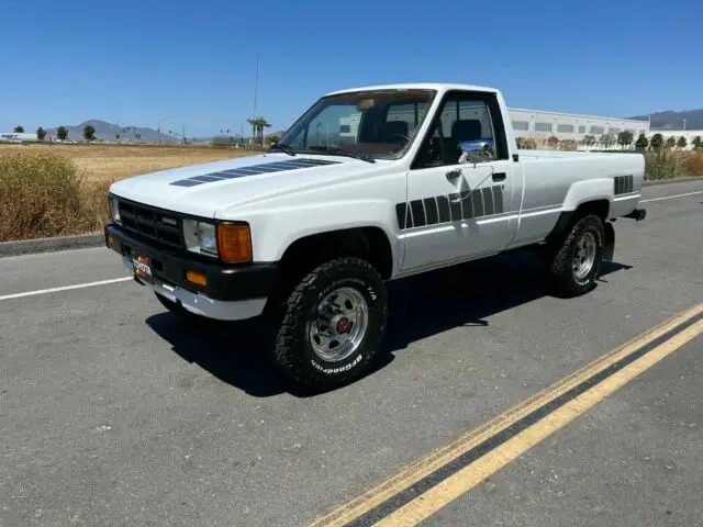 1985 Toyota Pickup RN65 DLX