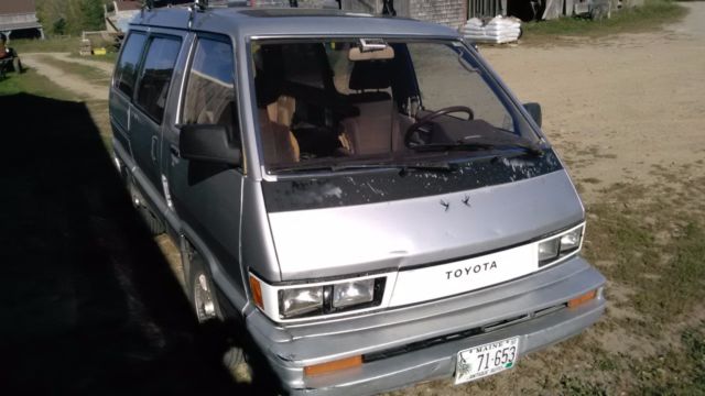 1985 Toyota Van Wagon LE