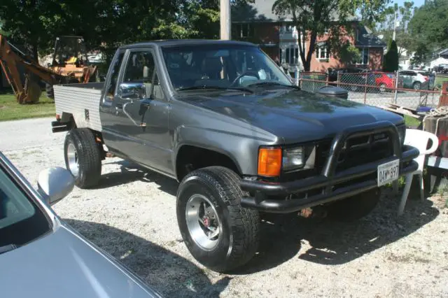 1985 Toyota Pickup SR5