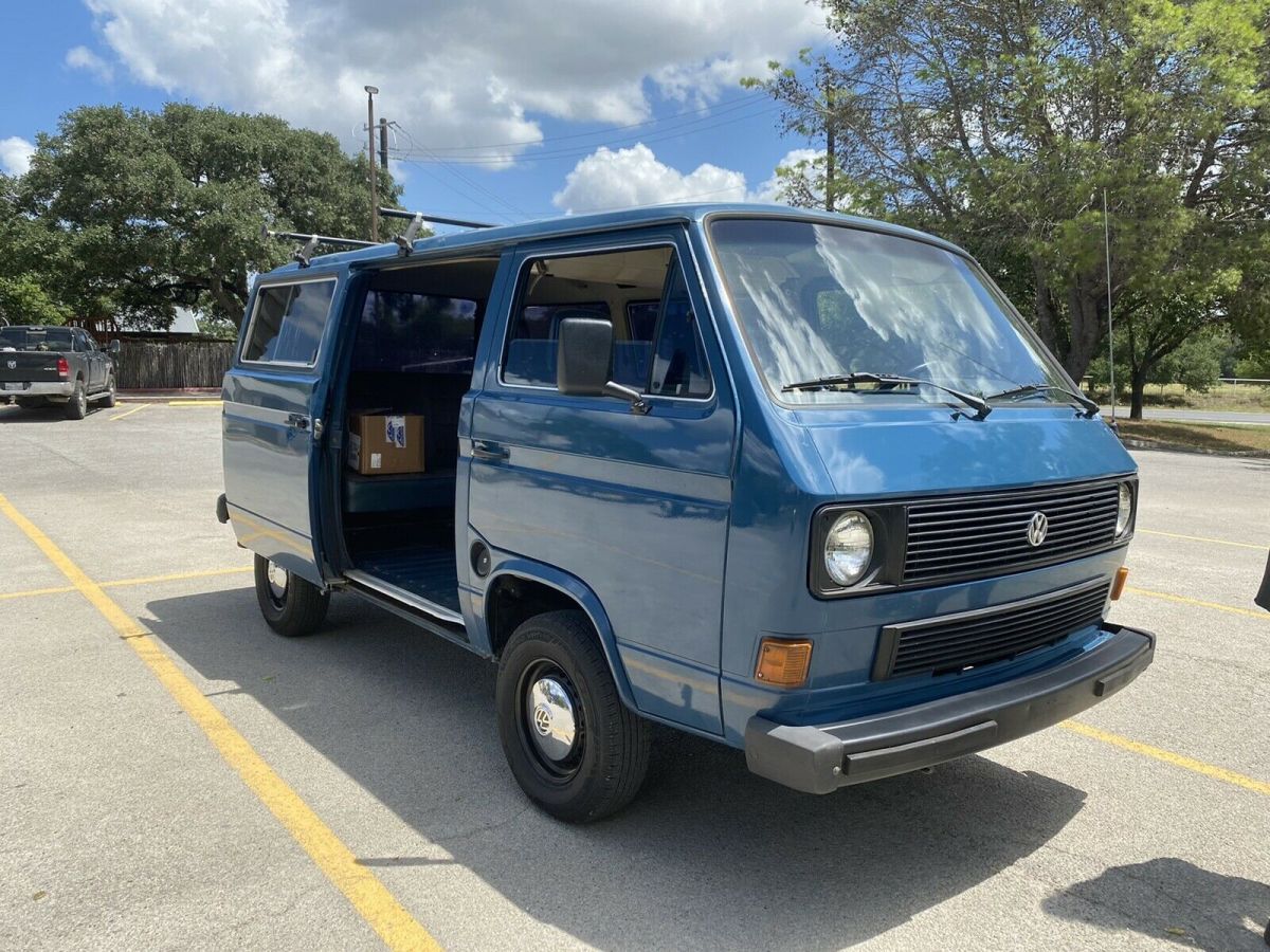 1985 Volkswagen Vanagon BUS