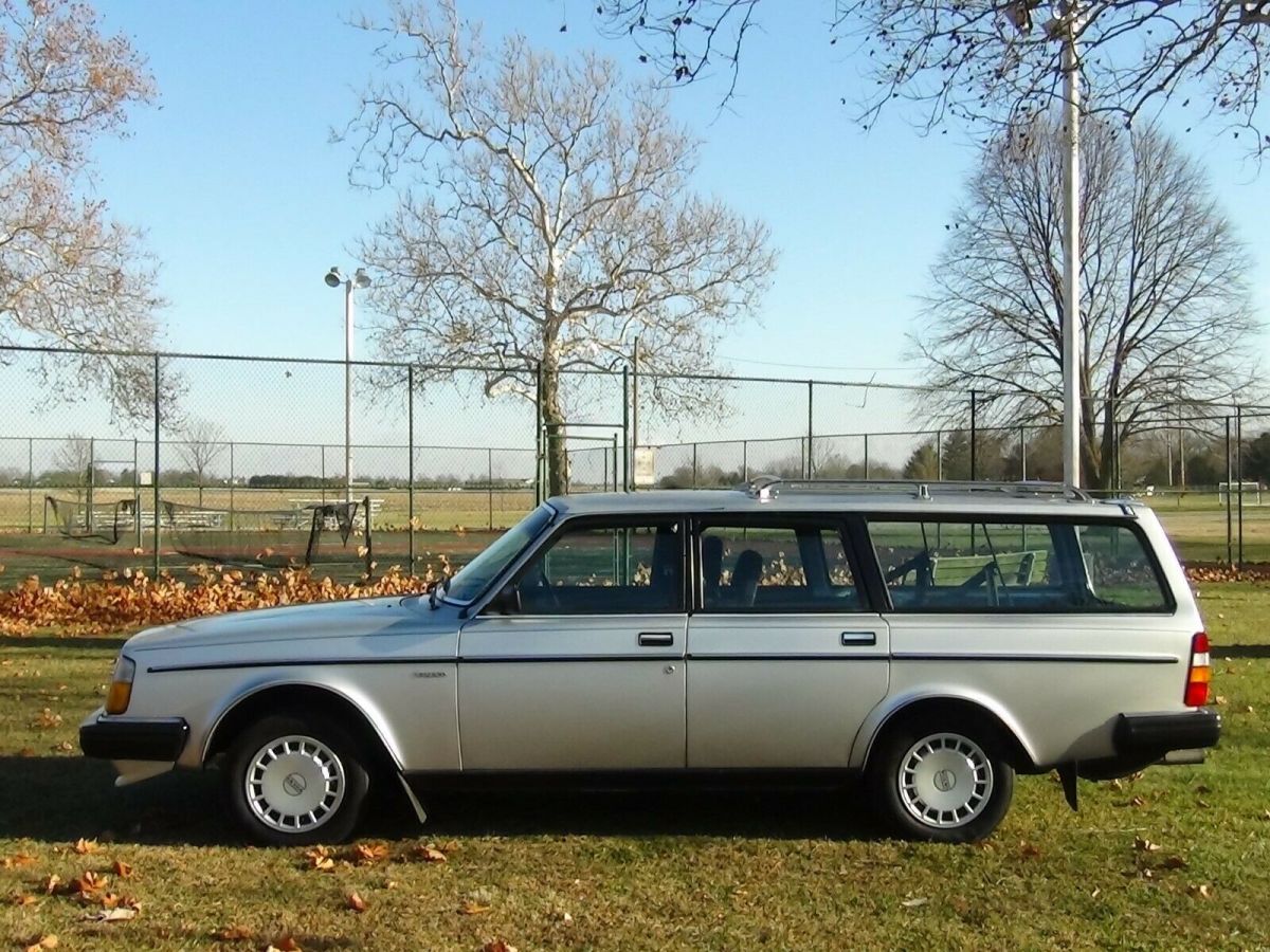 1985 Volvo 240 DL