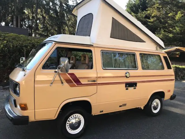 1985 Volkswagen Bus/Vanagon Westfalia Pop-Top Camper