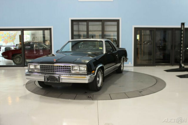 1986 Chevrolet El Camino 2dr Pickup SS