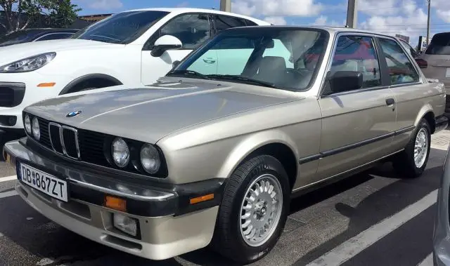 1986 BMW 3-Series