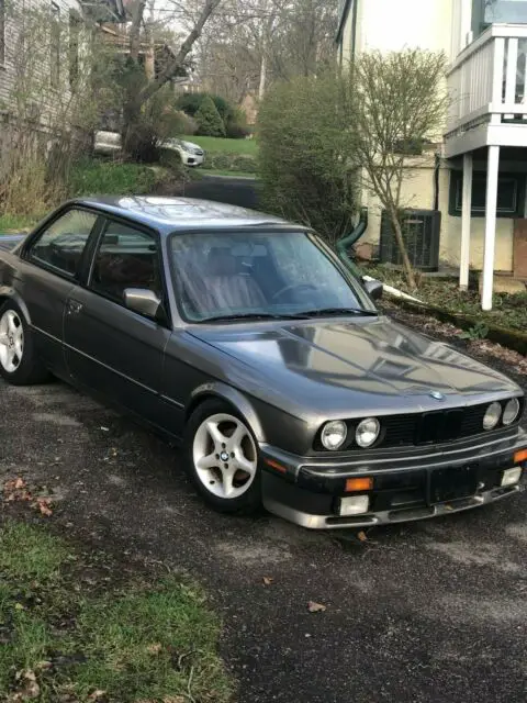 1986 BMW 3-Series