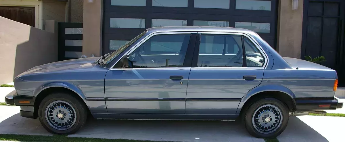 1986 BMW 3-Series