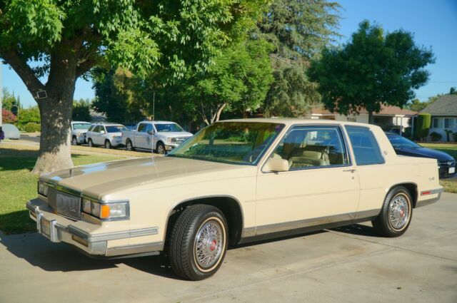 1986 Cadillac DeVille Coupe DeVille