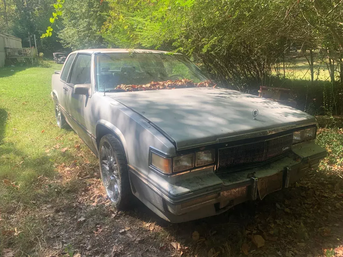 1986 Cadillac DeVille BASE