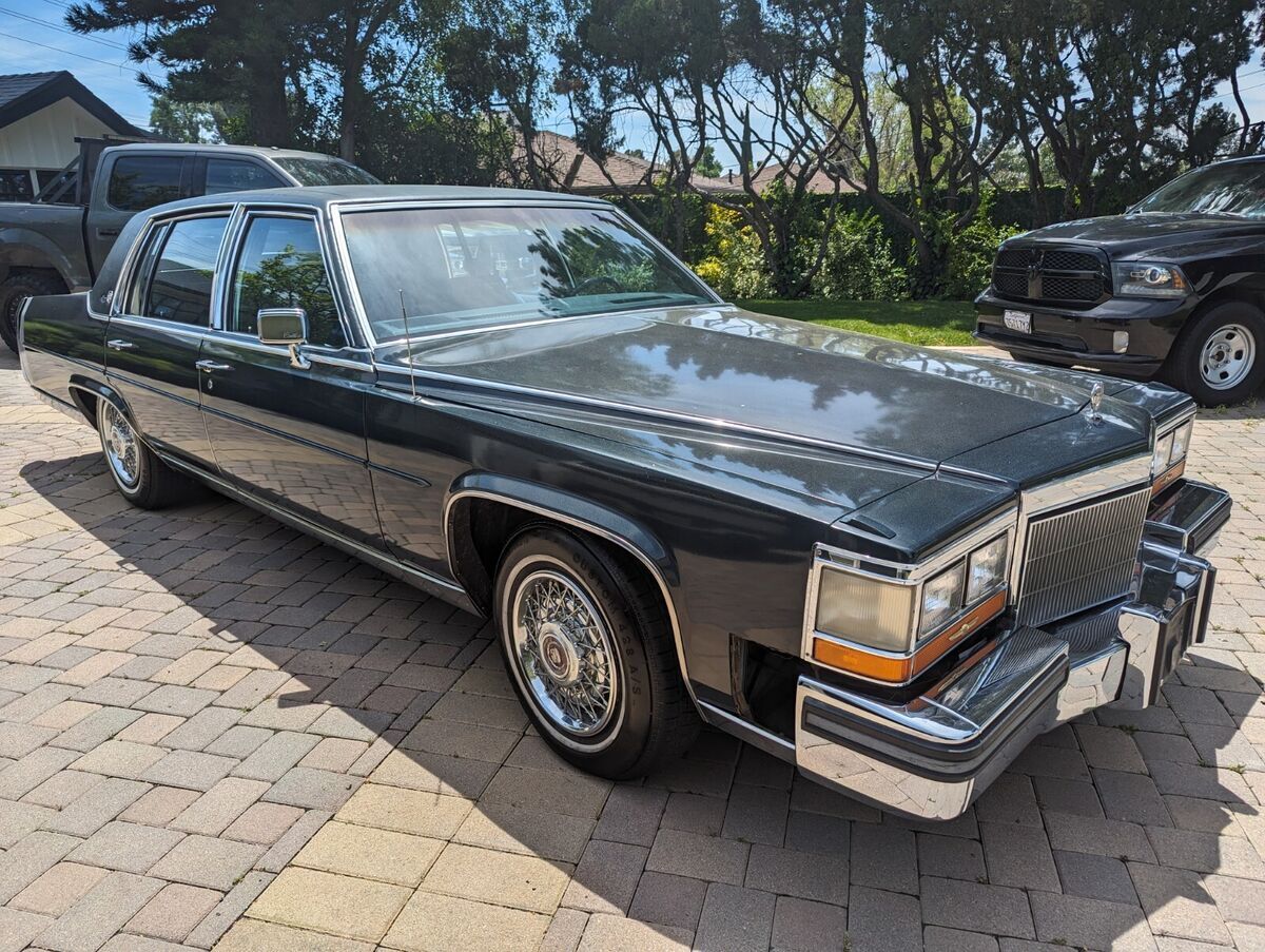 1986 Cadillac Fleetwood Blue BROUGHAM for sale