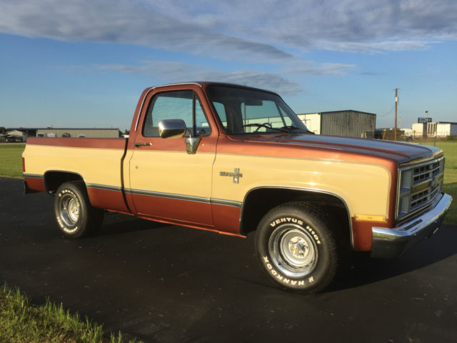 1986 Chevrolet C-10 Silverado Standard Cab Pickup 2-Door