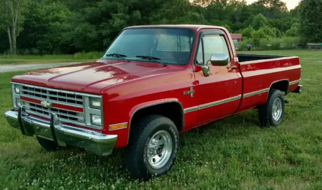 1986 Chevrolet C/K Pickup 2500 SILVERADO