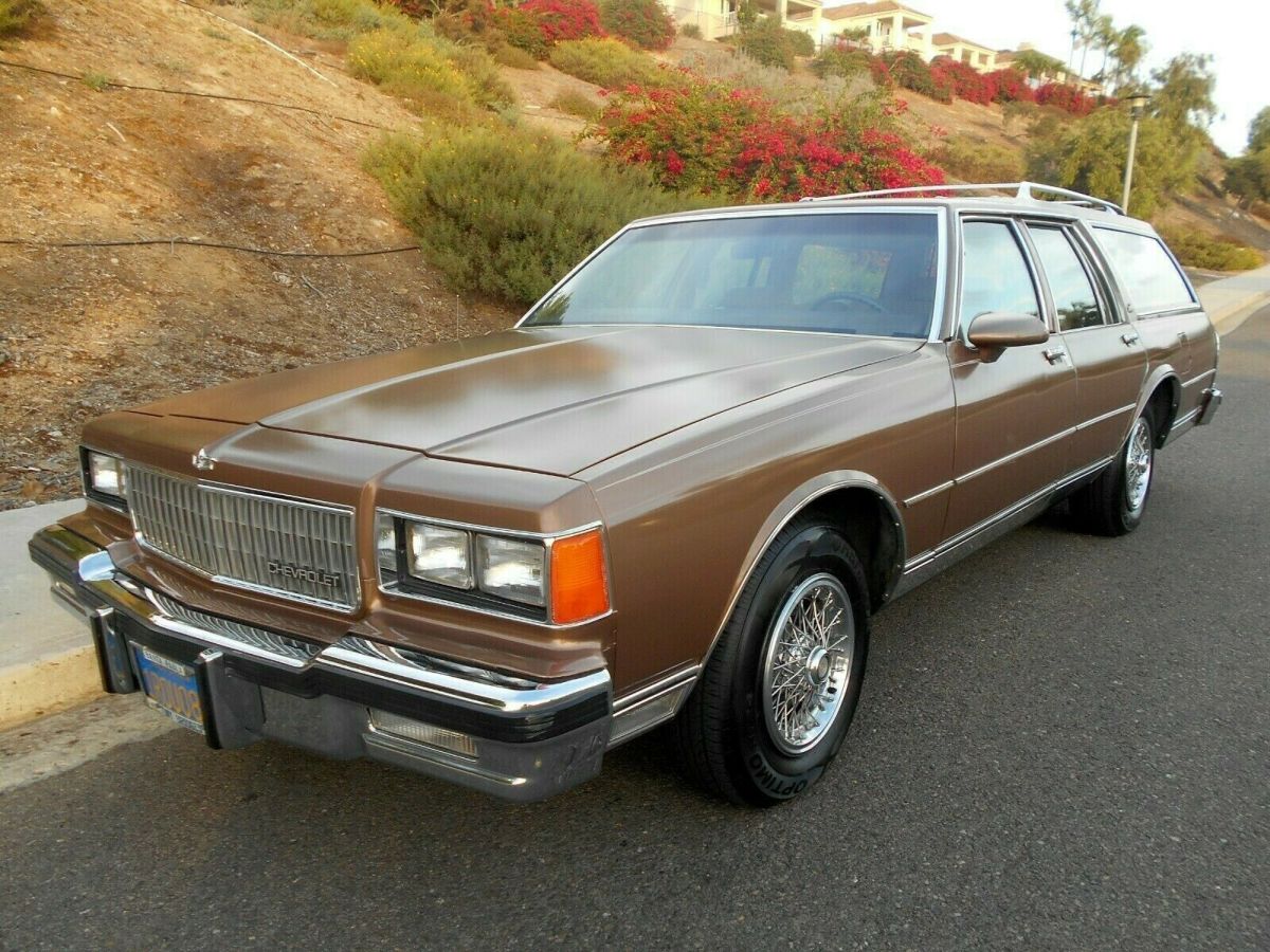 1986 Chevrolet Caprice Wagon 41K 1 owner no rust CA original
