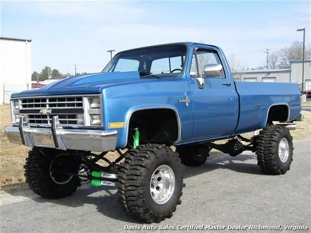 1986 Chevrolet C-10 K10 Lifted 4X4 Big Block Regul