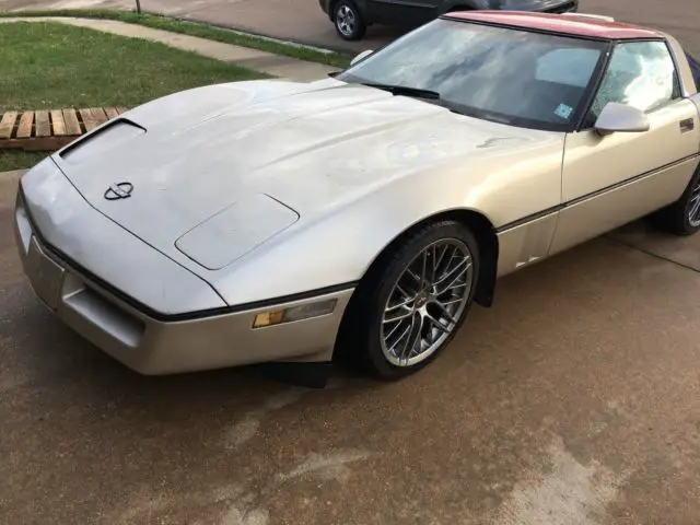 1986 Chevrolet Corvette Gold