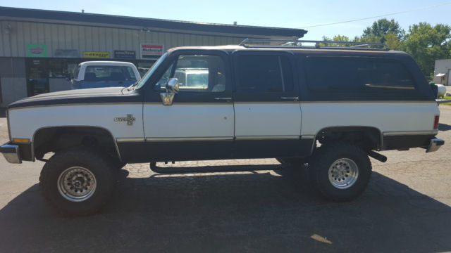 1986 Chevrolet Suburban Silverado