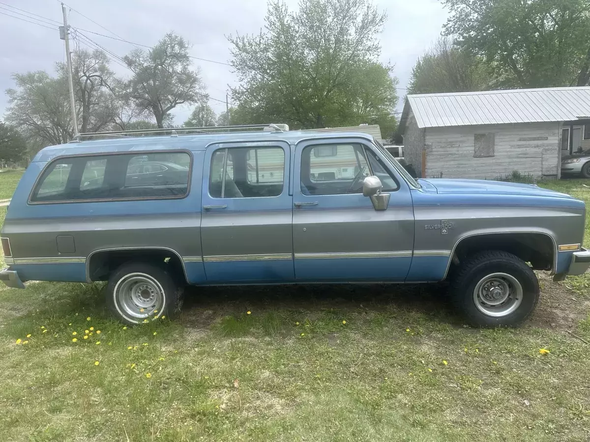 1986 Chevrolet Suburban K10