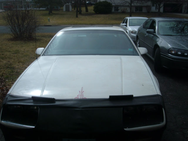 1986 Chevrolet Camaro SPORT COUPE STD