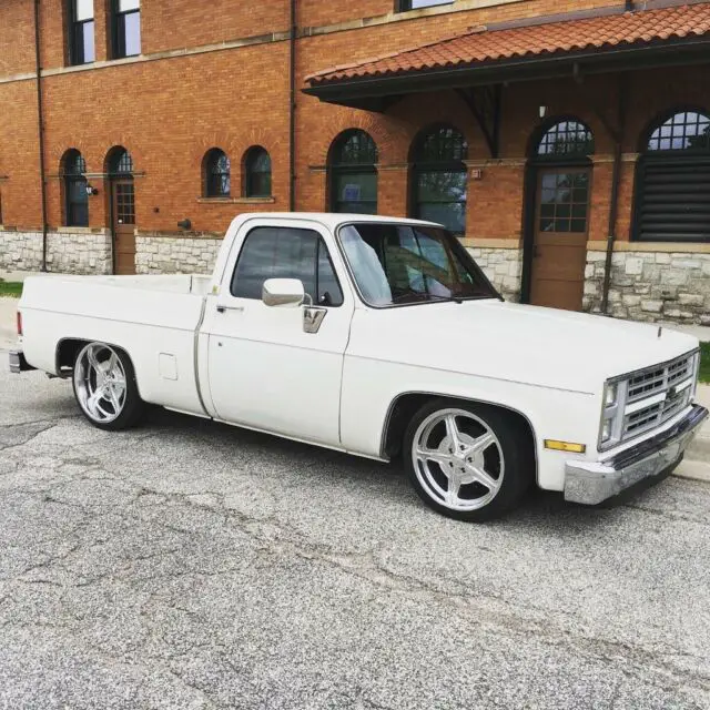 1986 Chevrolet C-10 Deluxe