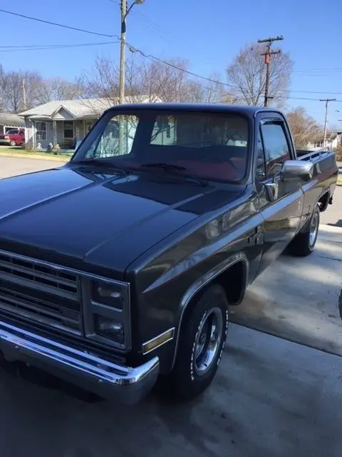 1986 Chevrolet C-10 silverado