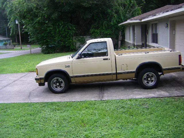 1986 Chevrolet S-10 SPORT