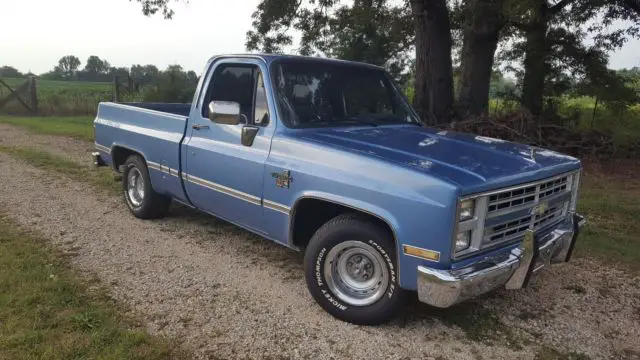 1986 Chevrolet C-10 Silverado Standard Cab Pickup 2-Door