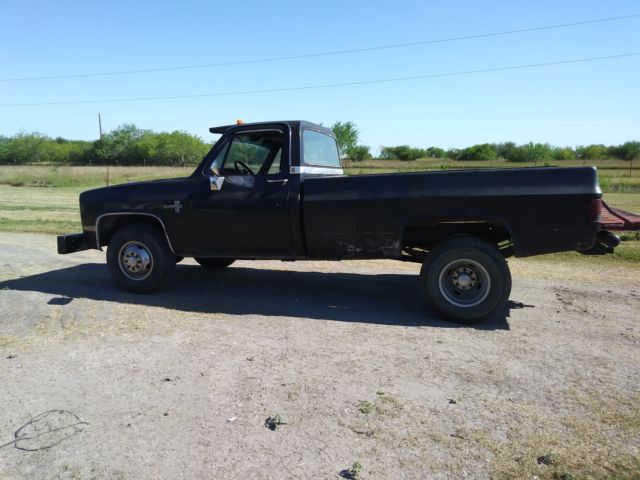 1986 Chevrolet Silverado 3500 C30