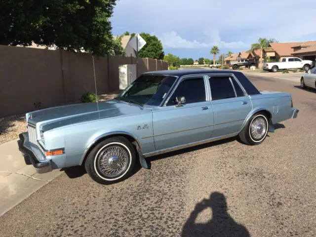 1986 Chrysler Other 4 door sedan