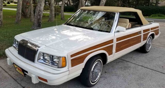 1986 Chrysler LeBaron Woodie Sides