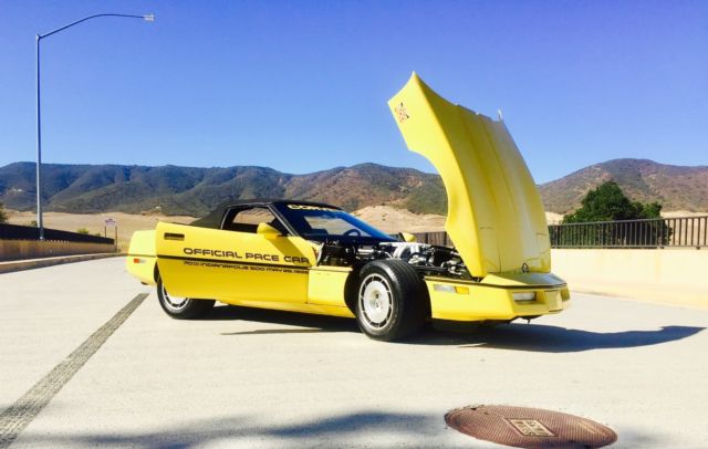 1986 Chevrolet Corvette Pace Car