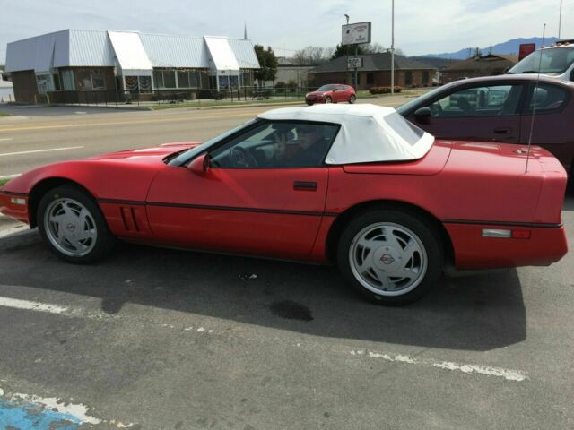 1986 Chevrolet Corvette with white rag topÂ 