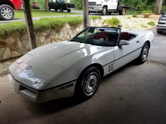 1986 Chevrolet Corvette Daytona 500 pace car