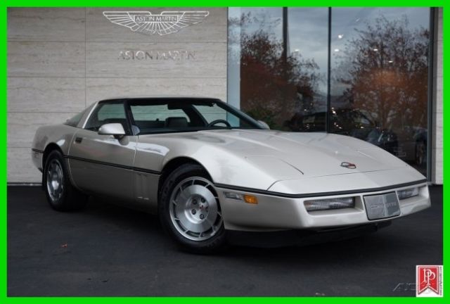 1986 Chevrolet Corvette Base Hatchback 2-Door