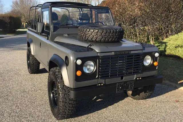 1986 Land Rover Defender 110