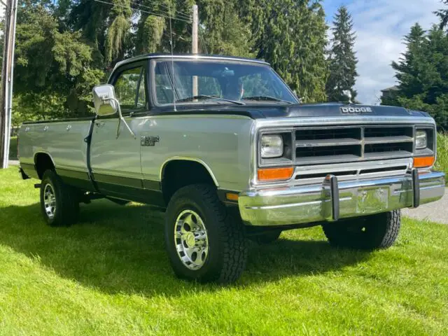 1986 Dodge Ramcharger Royal Se