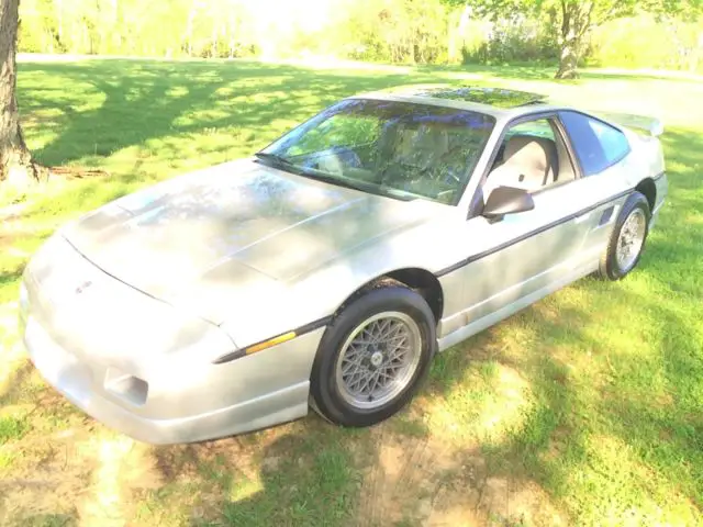 1986 Pontiac Fiero