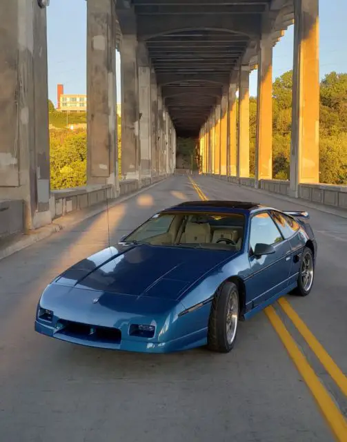 1986 Pontiac Fiero GT