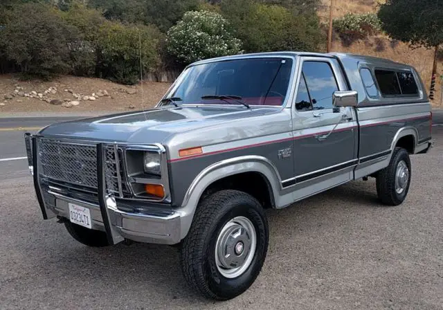 1986 Ford F-250 Lariat