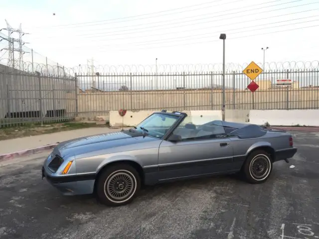 1986 Ford Mustang LX Convertible 2-Door