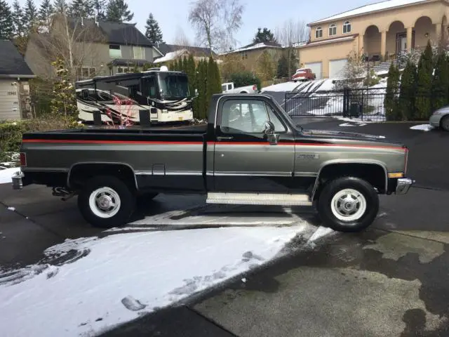 1986 GMC Sierra 2500 Sierra Classic