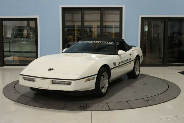 1986 Chevrolet Corvette Indy 500 pace car