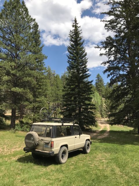 1986 Isuzu Trooper