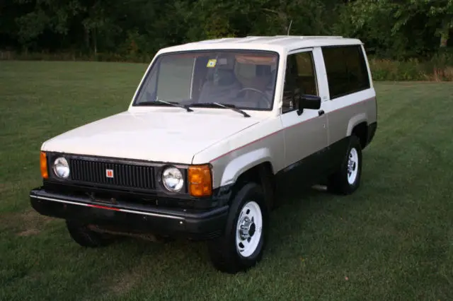 1986 Isuzu Trooper