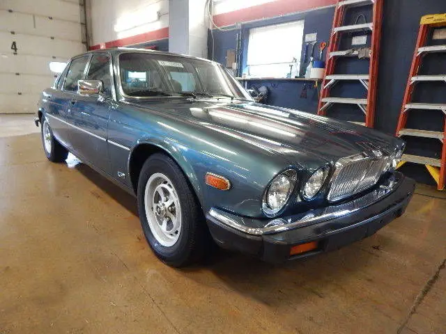 1986 Jaguar XJ6