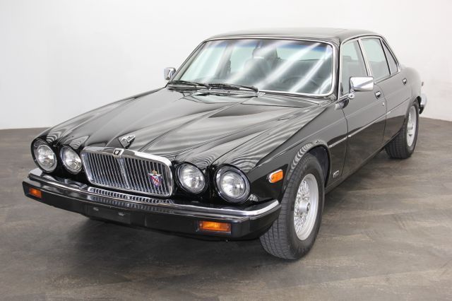 1986 Jaguar XJ6 V8 350 Conversion