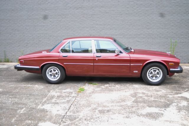 1986 Jaguar XJ6 Vanden Plas