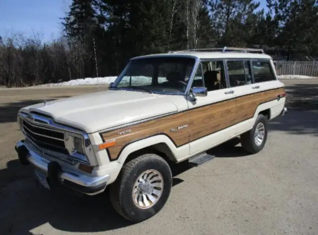 1986 Jeep Wagoneer Grand